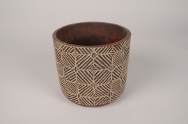 B249DQ Brown concrete planter with patterns D17cm H15.5cm
