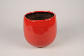 C667DQ Red ceramic planter D20cm H19cm