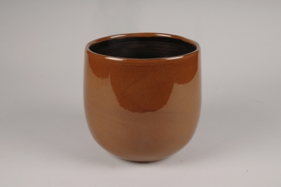 C691DQ Ochre ceramic planter D20cm H19.5cm