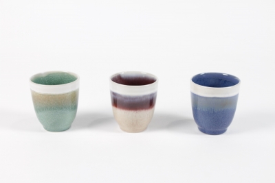 DQ-000611 Cache-pot gobelet en c�ramique assorti D7cm H7.5cm