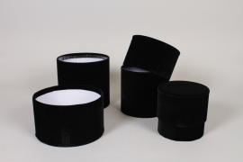 K1-000011 Set of 3 black velvet hat boxes D16cm H16cm