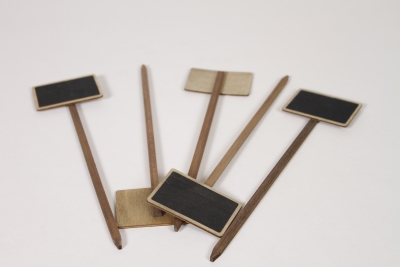 L9-000005 Paquet de 5 �tiquettes en bois lasur� et ardoise 7x5cm H27,5cm