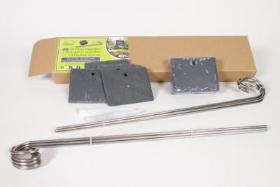 L9-000006 Kit de 10 ardoises naturelles 0,90x0,70cm + 10 piquets metal 40cm + 2 craies