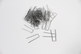 MG-000201 Box of 1kg jumper nails H4cm