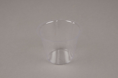 A006V9 Pack of 50 plastic pots D7cm H5cm