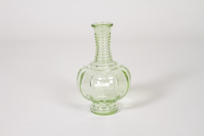 PM-000112 Green glass vase D9cm H15cm