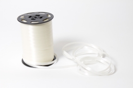 QX-000219 Ivory curling ribbon 7mm x 500m