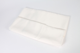 UN-000672 Matte ivory satin fabric 150cm x 3m