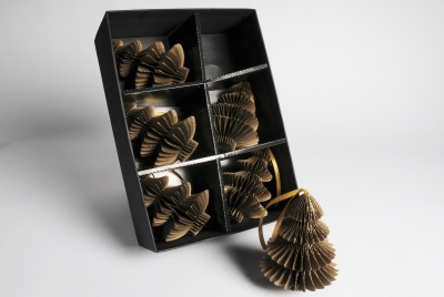 X007F1 Bo�te de 6 sapins de No�l en papier chocolat H14cm