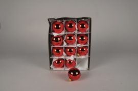 X026T1 Box of 12 shiny red glass balls D6cm