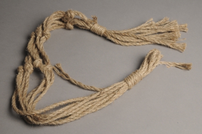 x071ec Macram� jute naturelle 110cm
