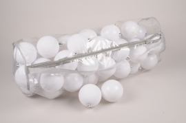 X172ZY Sac de 50 boules plastique blanc D10cm