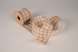 X584UN Beige and grey scottish Christmas ribbon 63mm x 10m