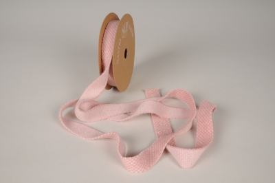 X610UN Ruban en laine rose 25mm x 7m