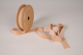 X613UN Ruban en laine beige 25mm x 7m