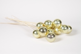 Y8-000181 Pack of 12 shiny gold plastic ball picks D6cm H56cm 