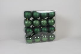 ZY-000086 Bo&icirc;te de 32 boules plastiques vert brillant D10cm